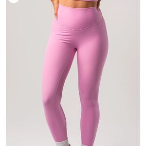 NWT Acta Pink Blossom Evo Highwaisted Leggings Size Small